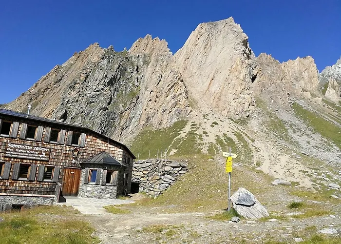 Gaestehaus Kratzer 招待所