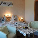 Gaestehaus Kratzer 3*