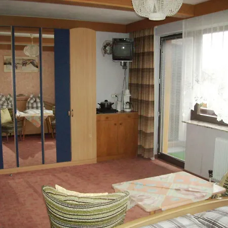 Gaestehaus Kratzer * Virgen