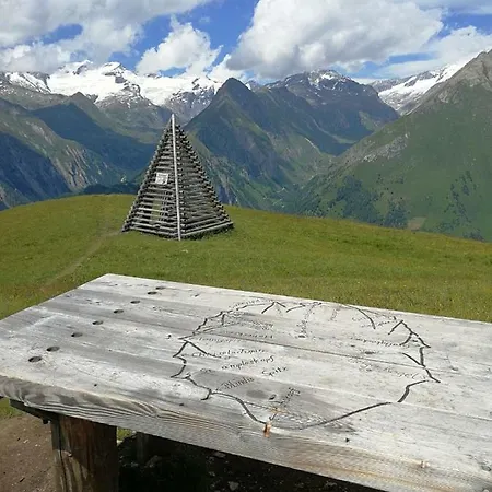 Gaestehaus Kratzer Virgen