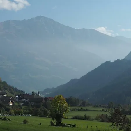 Gaestehaus Kratzer * Virgen